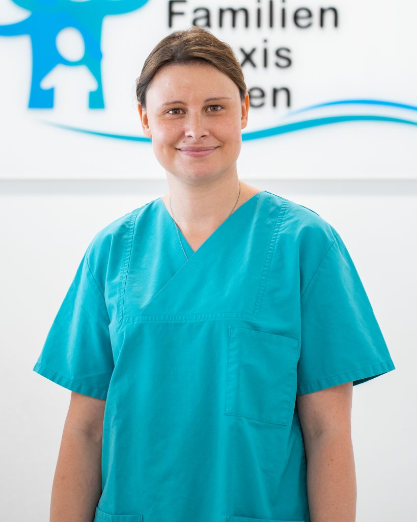 Frau Tanja Hansmann, Medizinische Fachangestellte bei der Familienpraxis Pitzen in Gillenfeld